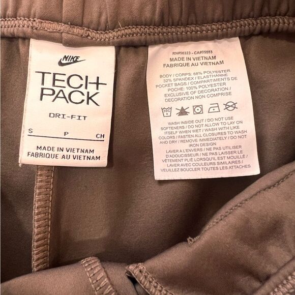 Nike Dri-Fit Tech Pack Women’s Track Jogger Pants Ironstone/Black Sz S - Picture 6 of 8